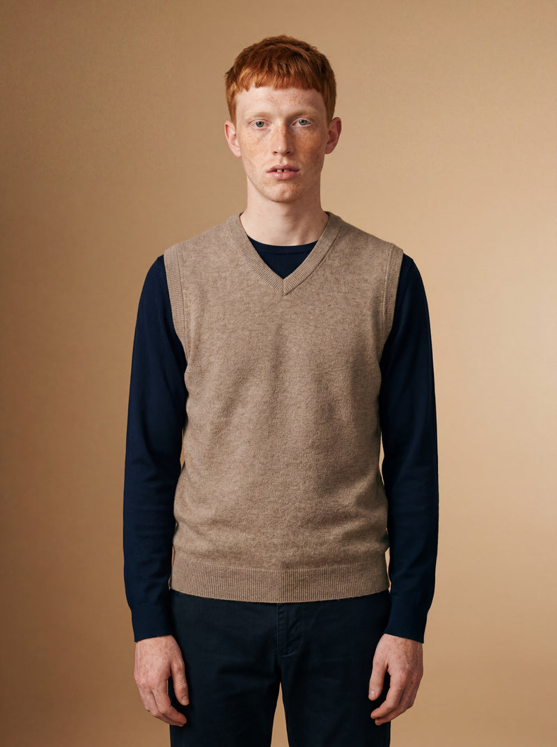 Camel knit vest — front